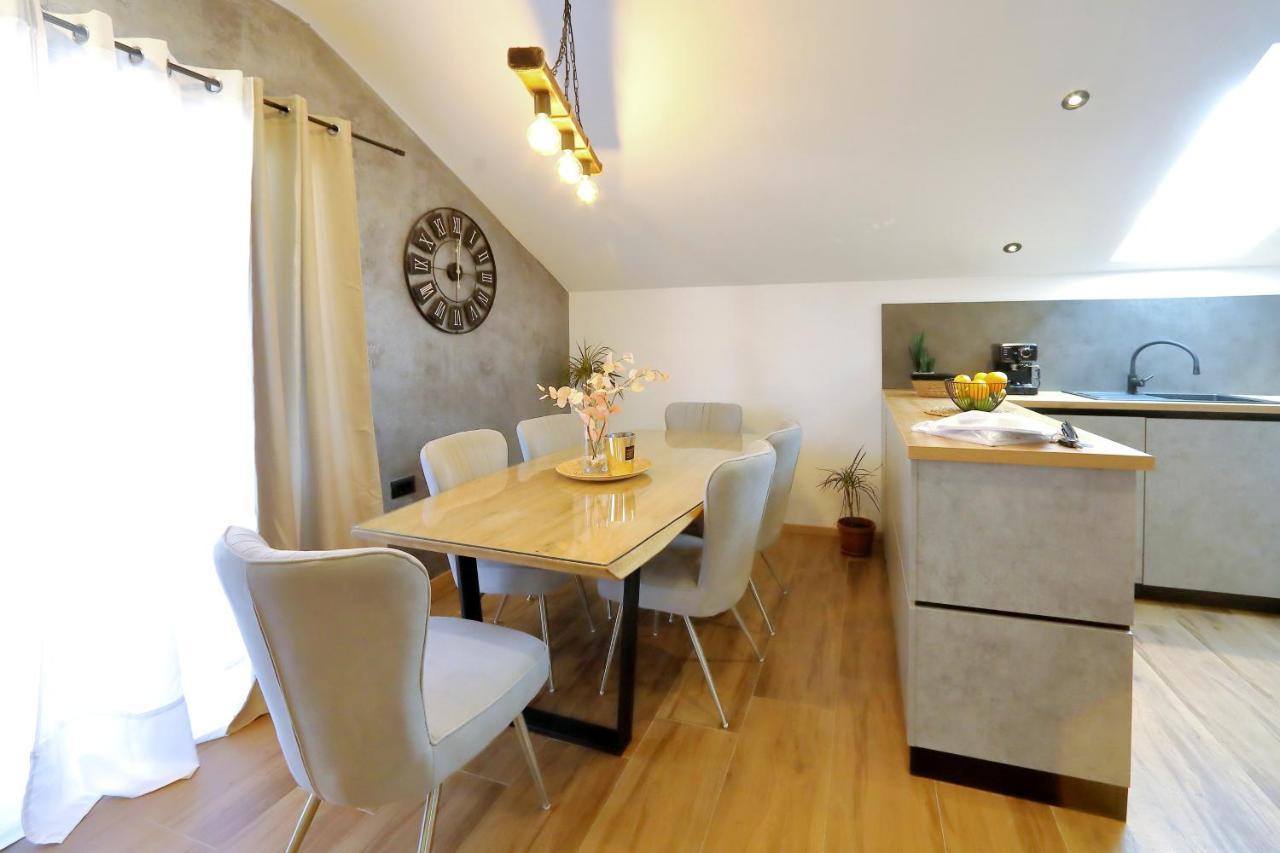 Luxury Apartments Monika Near The Sea With Private Parking Bibinje Exteriör bild