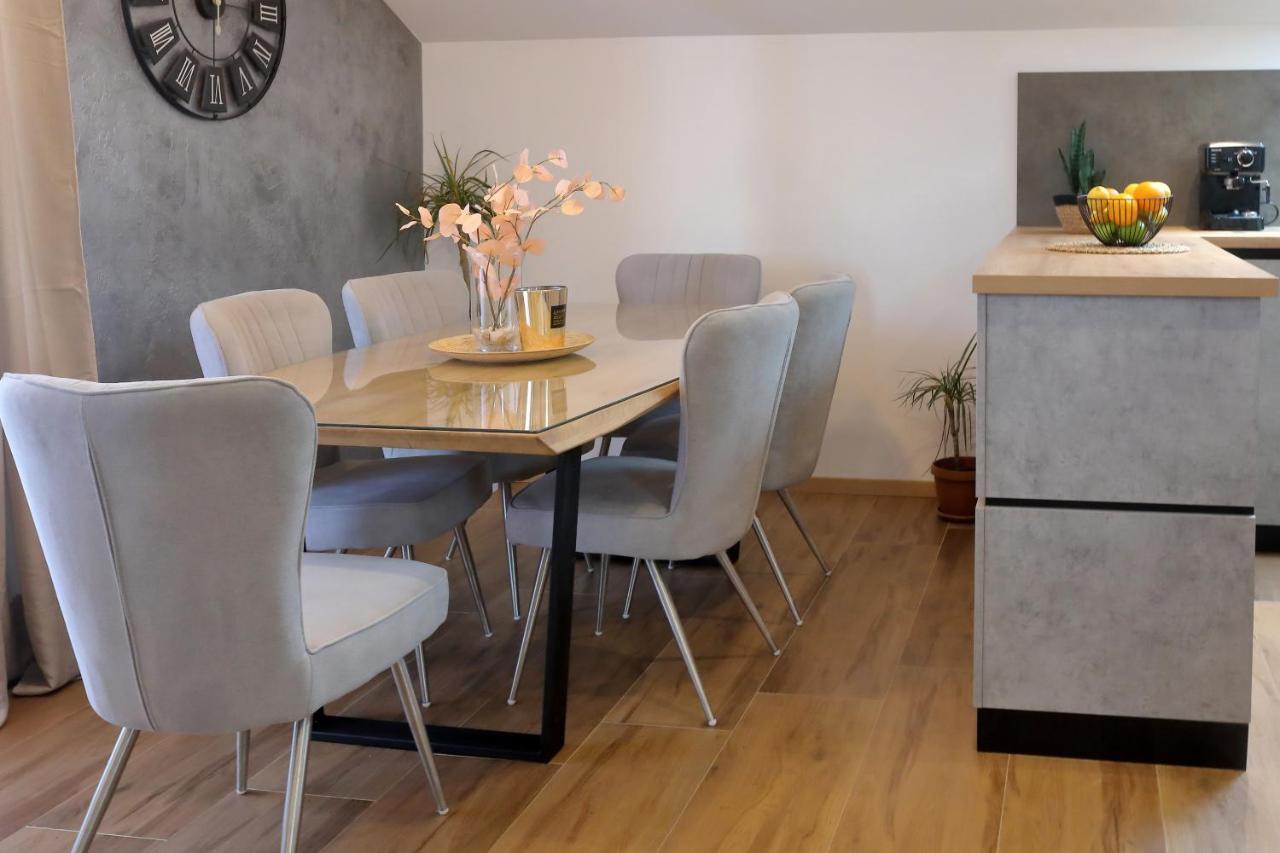 Luxury Apartments Monika Near The Sea With Private Parking Bibinje Exteriör bild